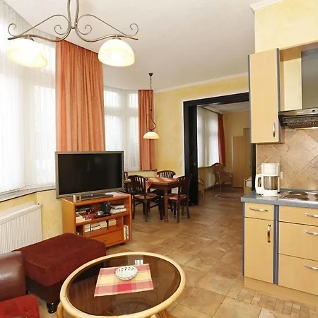 Holiday home House Neeltje, 2 Borkum